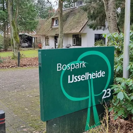 De Bonte Specht Kamp alanı Hattemerbroek