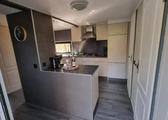 De Bonte Specht Kamp alanı